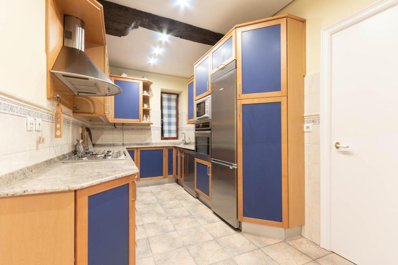 Apartamento turistíco Casco viejo tradición pinchos y gastronomía Bilbao Exterior foto