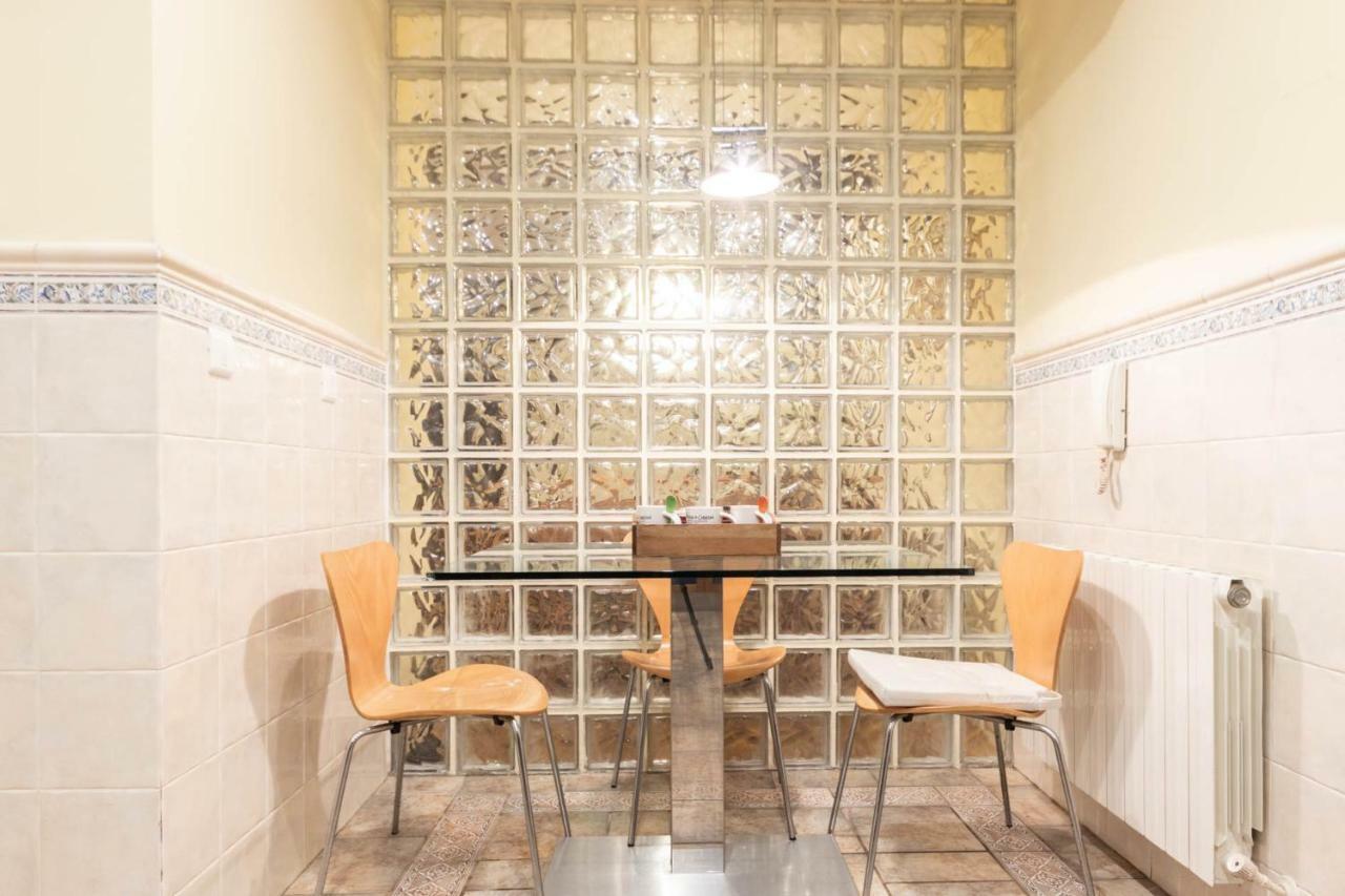 Apartamento turistíco Casco viejo tradición pinchos y gastronomía Bilbao Exterior foto